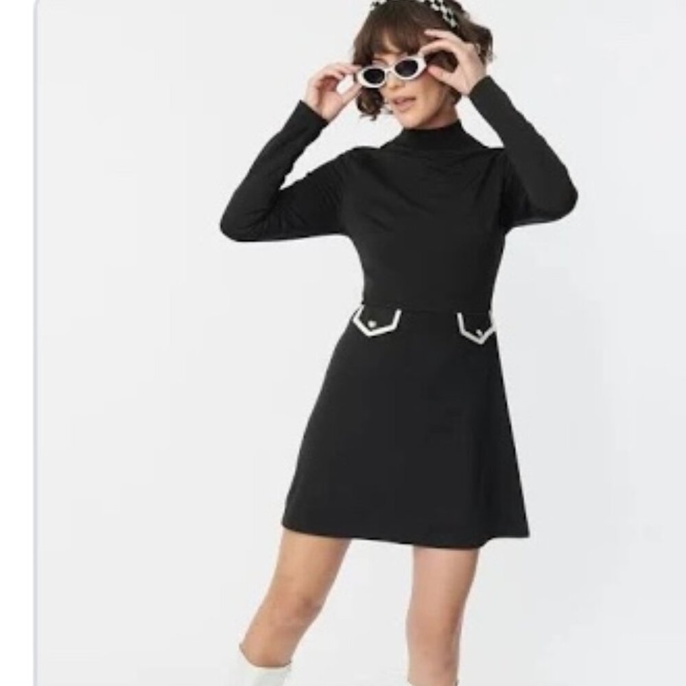 Unique Vintage Black Mock Turtleneck Wave Maker Black Mod 1960s Mini Dress #50